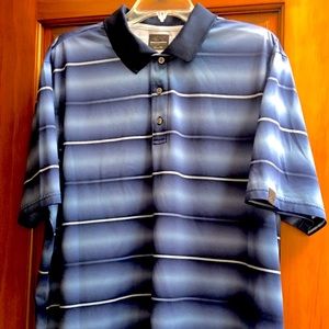 GREG NORMAN T-SHIRT. Men. XL. Blue.